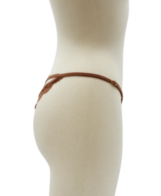 String taupe en dentelle avec bijou cœur doré 